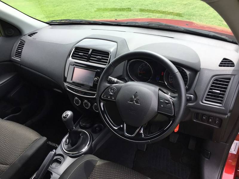 Comparison Mitsubishi ASX LS 5 Door